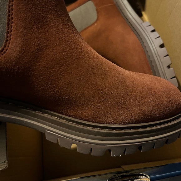 Cole Haan McIntyre Chelsea Boot Dark Suede Sequoia Lava Men’s Size 7 - Picture 12 of 12